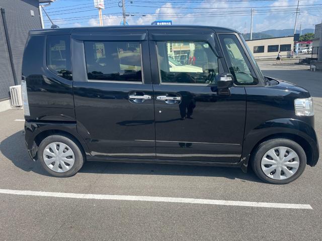 Ｎ－ＢＯＸ Ｇ・Ｌパッケージ　ＥＴＣ　バックカメラ　両側スライド・片側電動　ＴＶ　スマートキー　アイドリングストップ　ベンチシート　ＣＶＴ　盗難防止システム　ＡＢＳ　ＥＳＣ　ＣＤ　ＤＶＤ再生　衝突安全ボディ　エアコン（13枚目）