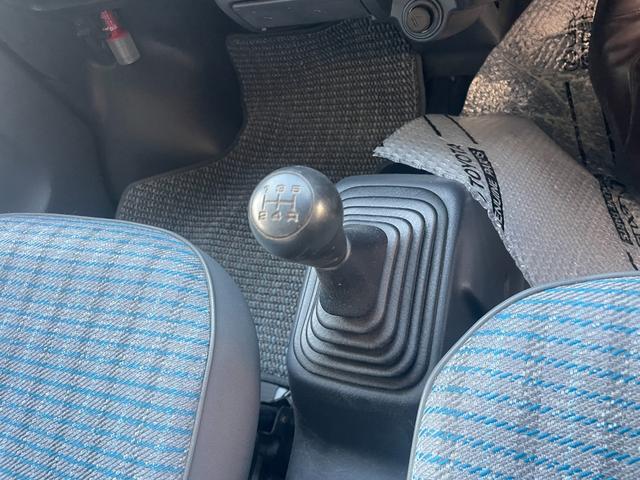 アクティバン ＳＤＸ　ＭＴ　両側スライドドア　エアコン　運転席エアバッグ　助手席エアバッグ（5枚目）