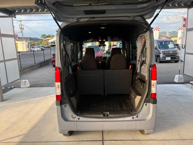 Ｎ－ＶＡＮ＋スタイル ファン　バックカメラ　両側スライドドア　オートクルーズコントロール　レーンアシスト　衝突被害軽減システム　オートライト　スマートキー　アイドリングストップ　ＣＶＴ　ＥＳＣ　ＣＤ　エアコン　パワーウィンドウ（17枚目）