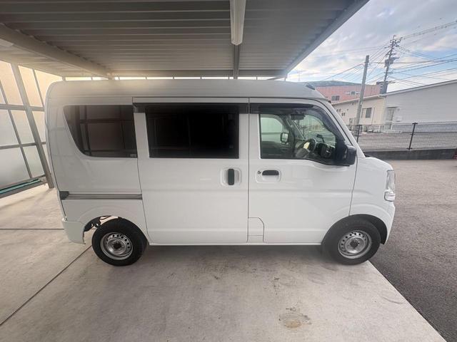エブリイ ＰＡリミテッド　ＥＴＣ　バックカメラ　両側スライドドア　ＴＶ　キーレスエントリー　ＡＴ　盗難防止システム　ＡＢＳ　ＥＳＣ　ＣＤ　ＵＳＢ　Ｂｌｕｅｔｏｏｔｈ　衝突安全ボディ　エアコン　パワーステアリング（13枚目）