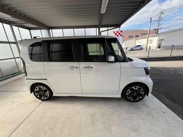 Ｎ－ＢＯＸカスタム Ｇ・Ｌターボホンダセンシング　純正８インチナビ／バックモニター／ＥＴＣ／アルミ（5枚目）