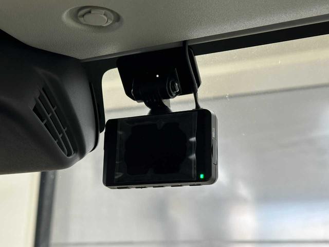 キャリイトラック スーパーキャリィＸ　社外ナビ／バックカメラ／Ｂｌｕｅｔｏｏｔｈ接続／フルセグＴＶ／レーンキープアシスト／マニュアルエアコン／５速ＭＴ／オートライト／ドラレコ／ＥＴＣ／パワーウィンドウ／ホロ付／ドアバイザー／フロアマット／（18枚目）