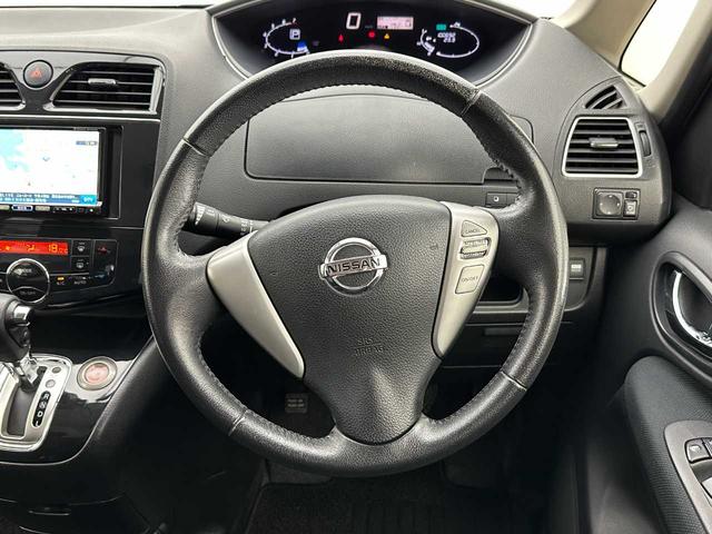 セレナ ハイウェイスター S-ハイブリッド Vセレクション クルコン/両側パワースライドドア/社外ナビ/フルセグTV/Bluetooth接続/バックカメラ/CD DVD再生/ETC/オートライト/デュアルオートエアコン/シートバックテーブル/プッシュスタート/(19枚目)