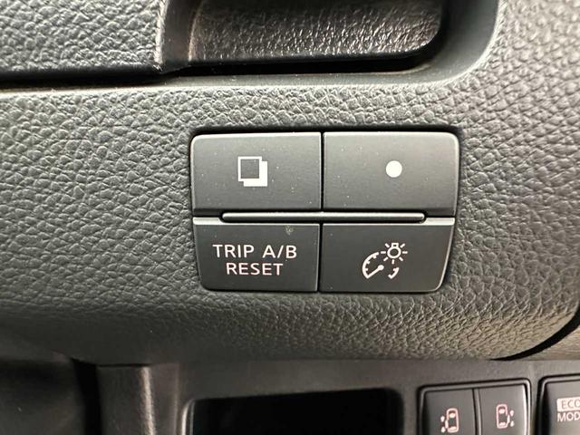 セレナ ハイウェイスター S-ハイブリッド Vセレクション クルコン/両側パワースライドドア/社外ナビ/フルセグTV/Bluetooth接続/バックカメラ/CD DVD再生/ETC/オートライト/デュアルオートエアコン/シートバックテーブル/プッシュスタート/(25枚目)