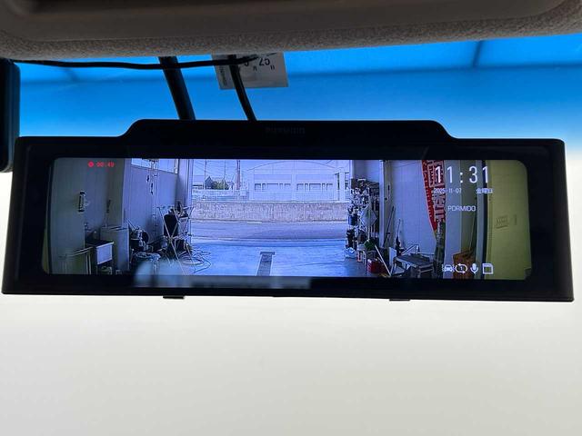 エルグランド ３５０ハイウェイスタージェットブラックアーバンクロム　クルコン／デジタルインナーミラー／パワーシート／純正ナビ／フルセグＴＶ／Ｂｌｕｅｔｏｏｔｈ接続／バックカメラ（全周囲）／シートヒーター／フリップダウンモニター／ＧＰＳレーダー探知機／ドラレコ／ＥＴＣ／（21枚目）