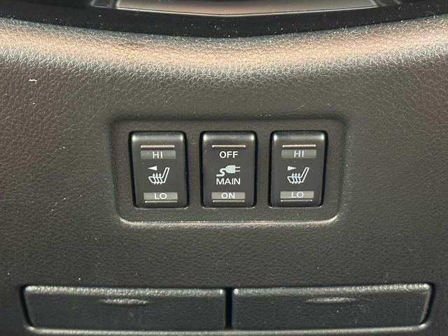 エルグランド ３５０ハイウェイスタージェットブラックアーバンクロム　クルコン／デジタルインナーミラー／パワーシート／純正ナビ／フルセグＴＶ／Ｂｌｕｅｔｏｏｔｈ接続／バックカメラ（全周囲）／シートヒーター／フリップダウンモニター／ＧＰＳレーダー探知機／ドラレコ／ＥＴＣ／（28枚目）