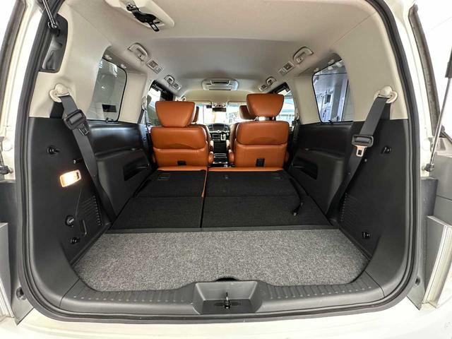 エルグランド ３５０ハイウェイスタージェットブラックアーバンクロム　クルコン／デジタルインナーミラー／パワーシート／純正ナビ／フルセグＴＶ／Ｂｌｕｅｔｏｏｔｈ接続／バックカメラ（全周囲）／シートヒーター／フリップダウンモニター／ＧＰＳレーダー探知機／ドラレコ／ＥＴＣ／（52枚目）