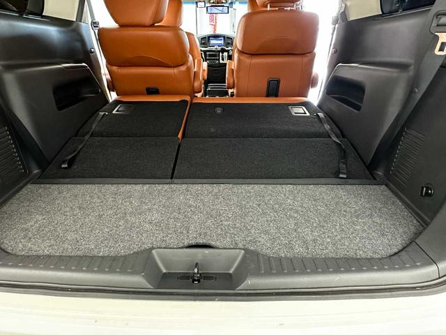 エルグランド ３５０ハイウェイスタージェットブラックアーバンクロム　クルコン／デジタルインナーミラー／パワーシート／純正ナビ／フルセグＴＶ／Ｂｌｕｅｔｏｏｔｈ接続／バックカメラ（全周囲）／シートヒーター／フリップダウンモニター／ＧＰＳレーダー探知機／ドラレコ／ＥＴＣ／（54枚目）