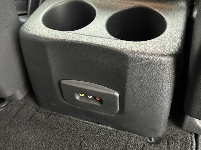 エルグランド ３５０ハイウェイスタージェットブラックアーバンクロム　クルコン／デジタルインナーミラー／パワーシート／純正ナビ／フルセグＴＶ／Ｂｌｕｅｔｏｏｔｈ接続／バックカメラ（全周囲）／シートヒーター／フリップダウンモニター／ＧＰＳレーダー探知機／ドラレコ／ＥＴＣ／（71枚目）