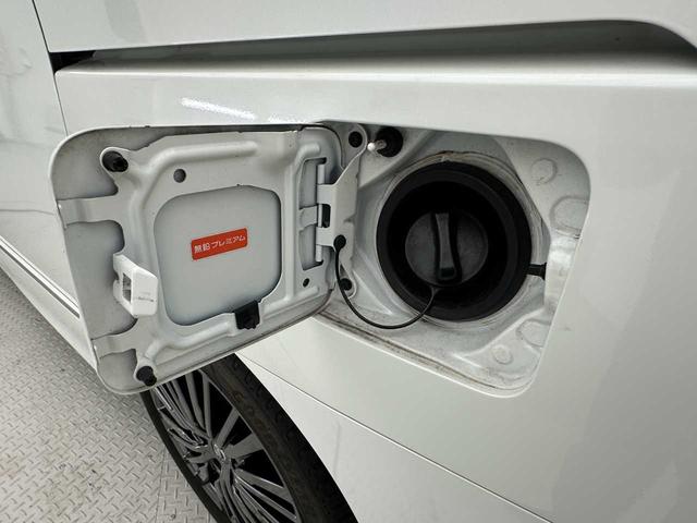 エルグランド ３５０ハイウェイスタージェットブラックアーバンクロム　クルコン／デジタルインナーミラー／パワーシート／純正ナビ／フルセグＴＶ／Ｂｌｕｅｔｏｏｔｈ接続／バックカメラ（全周囲）／シートヒーター／フリップダウンモニター／ＧＰＳレーダー探知機／ドラレコ／ＥＴＣ／（80枚目）