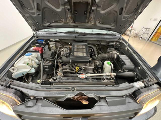 ジムニー ワイルドウインド　ＥＴＣ／シートヒーター／マニュアルエアコン／電格ミラー／社外ナビ／ＴＶ／Ｂｌｕｅｔｏｏｔｈ接続／ＣＤ　ＤＶＤ再生／４ＷＤ／５速ＭＴ／カーセブンＥＧＳ保証ライトプラン（１年間走行距離無制限）（31枚目）