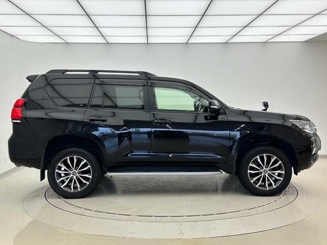 カーセブンでは下取り保証を行っております。軽自動車なら２万円、普通車なら３万円※詳しくはスタッフまでご確認ください。