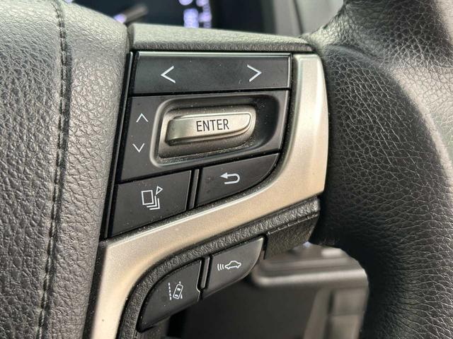 レーンキープアシスト機能がついているので、フラついてしまったしまうとアラートがなります。