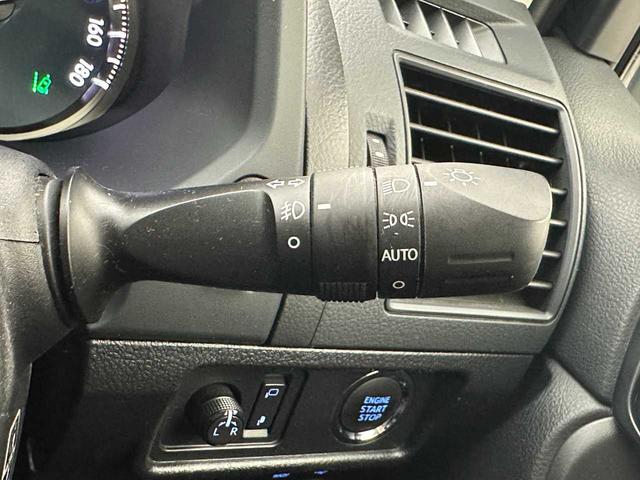 オートライト機能付きでライトの消し忘れが防止できます！