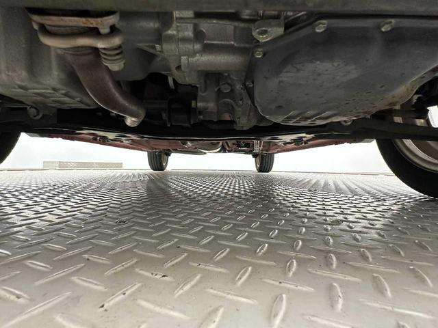 アルト Ｘ　純正ＣＤプレイヤー／オートエアコン／プッシュスタート／スマートキー／運転席シートヒーター／アイドリングストップ／ヘッドライトレベライザー／電格ミラー／フロアマット／ドアバイザー／（36枚目）