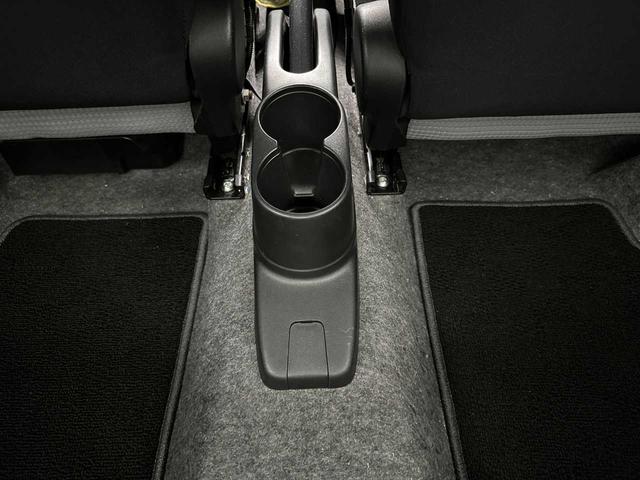 アルト Ｘ　純正ＣＤプレイヤー／オートエアコン／プッシュスタート／スマートキー／運転席シートヒーター／アイドリングストップ／ヘッドライトレベライザー／電格ミラー／フロアマット／ドアバイザー／（52枚目）