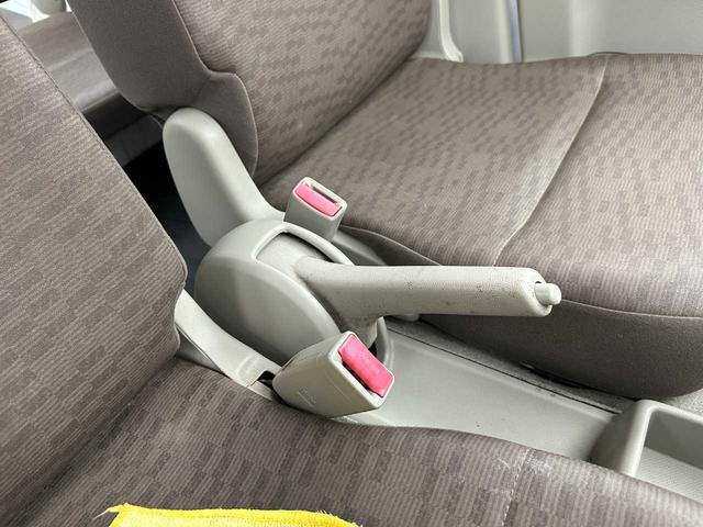 NV100クリッパーバン DX 5速MT/マニュアルエアコン/ヘッドライトレベライザー/ドアバイザー/フロアマット/カーセブンEGS保証ライトプラン(1年間走行距離無制限)(24枚目)