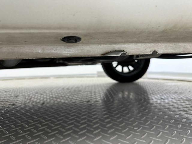 ピクシススペース Ｌ　社外ホイール／マニュアルエアコン／ＥＴＣ／ＣＤプレイヤー／アイドリングストップ／ヘッドライトレベライザー／電格ミラー／フロアマット／ドアバイザー／カーセブンＥＧＳ保証ライトプラン付（55枚目）