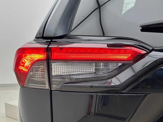 ＲＡＶ４ アドベンチャー　ＥＴＣ／クルコン／レーンキープアシスト／社外ナビ／Ｂｌｕｅｔｏｏｔｈ接続／バックカメラ／フルセグＴＶ／電子パーキングブレーキ／ドラレコ／パワーシート／純正１９インチアルミ／オートライト／スマートキー／（38枚目）