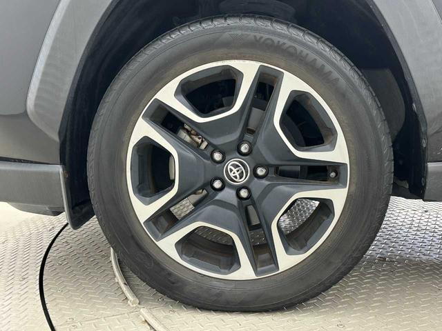 ＲＡＶ４ アドベンチャー　ＥＴＣ／クルコン／レーンキープアシスト／社外ナビ／Ｂｌｕｅｔｏｏｔｈ接続／バックカメラ／フルセグＴＶ／電子パーキングブレーキ／ドラレコ／パワーシート／純正１９インチアルミ／オートライト／スマートキー／（43枚目）