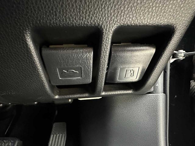 ＲＡＶ４ アドベンチャー　ＥＴＣ／クルコン／レーンキープアシスト／社外ナビ／Ｂｌｕｅｔｏｏｔｈ接続／バックカメラ／フルセグＴＶ／電子パーキングブレーキ／ドラレコ／パワーシート／純正１９インチアルミ／オートライト／スマートキー／（64枚目）