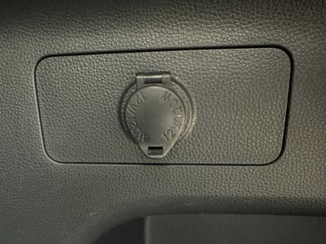 ＲＡＶ４ アドベンチャー　ＥＴＣ／クルコン／レーンキープアシスト／社外ナビ／Ｂｌｕｅｔｏｏｔｈ接続／バックカメラ／フルセグＴＶ／電子パーキングブレーキ／ドラレコ／パワーシート／純正１９インチアルミ／オートライト／スマートキー／（65枚目）