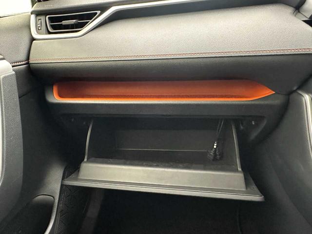 ＲＡＶ４ アドベンチャー　ＥＴＣ／クルコン／レーンキープアシスト／社外ナビ／Ｂｌｕｅｔｏｏｔｈ接続／バックカメラ／フルセグＴＶ／電子パーキングブレーキ／ドラレコ／パワーシート／純正１９インチアルミ／オートライト／スマートキー／（66枚目）