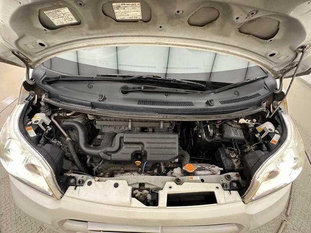 ムーヴ カスタム　Ｘリミテッド　ドラレコ／オートライト／オートワイパー／純正ナビ／Ｂｌｕｅｔｏｏｔｈ接続／バックカメラ／ワンセグＴＶ／プッシュスタート／スマートキー／フロアマット／電格ミラー／カーセブンＥＧＳ保証ライトプラン付（31枚目）