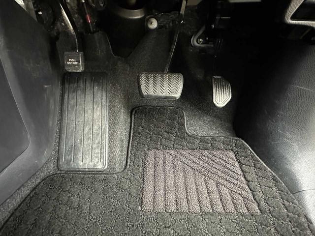 ���Ԃɂ���ăA�N�Z����u���[�L�̓��݉������Ⴂ�܂��̂ł��Ђ����X�����������悵�Ă��m���߂��������I