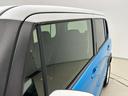 ブルーとホワイトの2トーンの可愛らしいカラーになっています☆