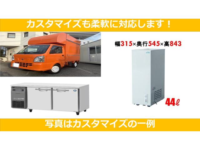 　４ＷＤ移動販売車キッチンカー新品キッチンボックス左側跳ね上げ販売口アクリル仕切窓収納式カウンター２００Ｌ給排水タンク３層シンク防水フロア作業台８ナンバー取得１００Ｖコンセント外部電源入力換気扇(7枚目)