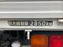 ベースグレード　４段クレーン　ＵＮＩＣ　ＵＲＶ３４４　積載量２８５０ｋｇ　ＥＴＣ　エアコン　後輪ダブル(30枚目)