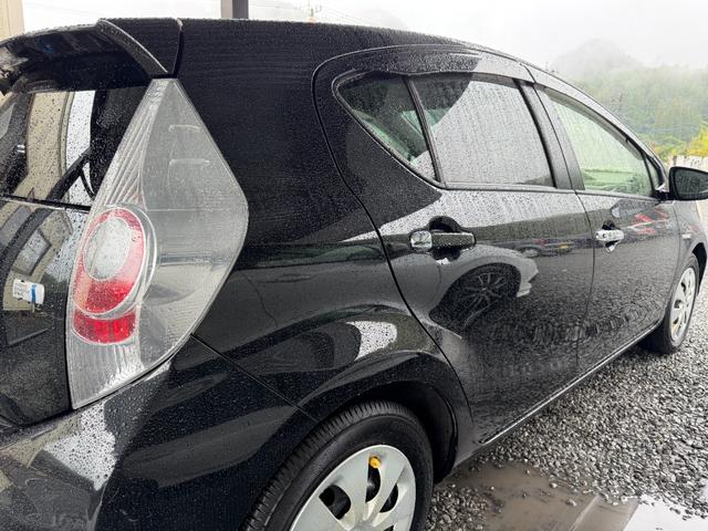 アクア Ｇ　ナビ　ＴＶ　キーレス　禁煙　修復歴無し　鑑定証有り（7枚目）