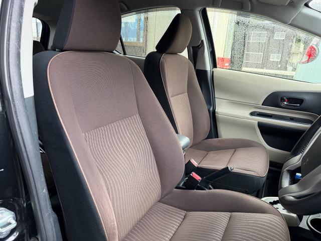 アクア Ｇ　ナビ　ＴＶ　キーレス　禁煙　修復歴無し　鑑定証有り（11枚目）