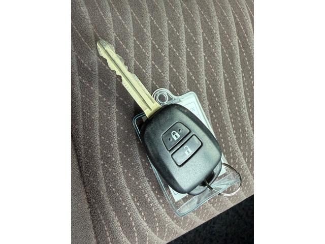 アクア Ｇ　ナビ　ＴＶ　キーレス　禁煙　修復歴無し　鑑定証有り（16枚目）