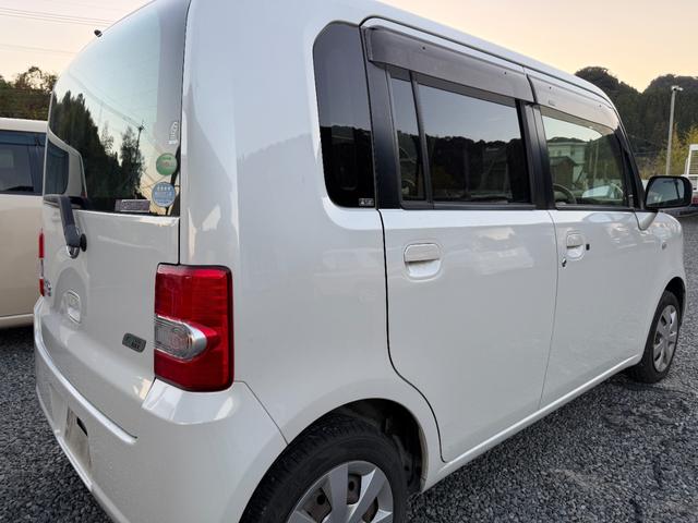 ピクシススペース Ｘ　ナビ　地デジ　Ｂｌｕｅｔｏｏｔｈ　スマートキー　禁煙車（7枚目）