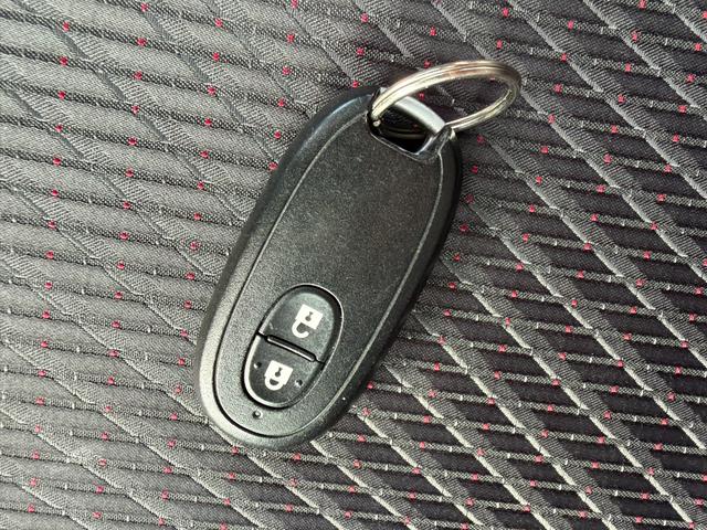 ワゴンＲ ２０周年記念車　ナビ　地デジ　Ｂｌｕｅｔｏｏｔｈ　スマートキー　禁煙車　修復歴無し　鑑定証有り（20枚目）