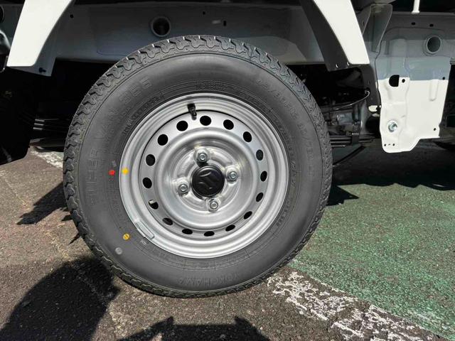 キャリイトラック ＫＣエアコン・パワステ農繁仕様　４ＷＤ　ＭＴ　スズキセーフティサポート　衝突被害軽減システム　クリアランスソナー　レーンアシスト　アイドリングストップ　ＥＳＣ　エアコン　パワーステアリング　運転席エアバッグ　助手席エアバッグ（23枚目）