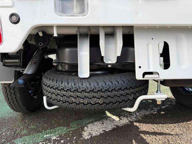 キャリイトラック ＫＣエアコン・パワステ農繁仕様　４ＷＤ　ＭＴ　スズキセーフティサポート　衝突被害軽減システム　クリアランスソナー　レーンアシスト　アイドリングストップ　ＥＳＣ　エアコン　パワーステアリング　運転席エアバッグ　助手席エアバッグ（26枚目）