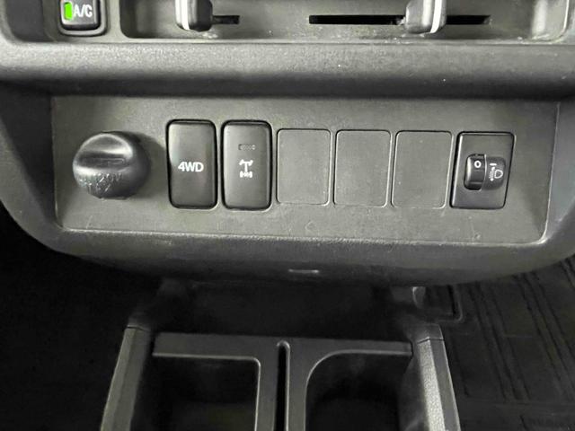 ハイゼットトラック 　農用スペシャル　４ＷＤ　ＭＴ　エアコン・パワステ　運転席エアバッグ（6枚目）