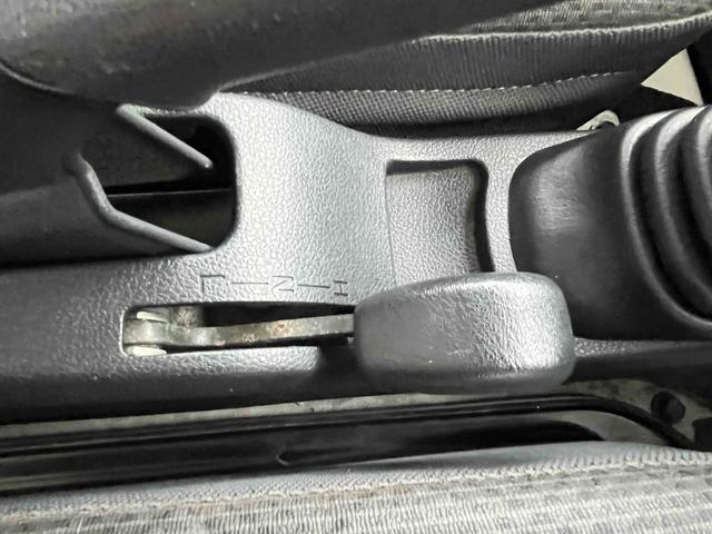 ハイゼットトラック 　農用スペシャル　４ＷＤ　ＭＴ　エアコン・パワステ　運転席エアバッグ（7枚目）