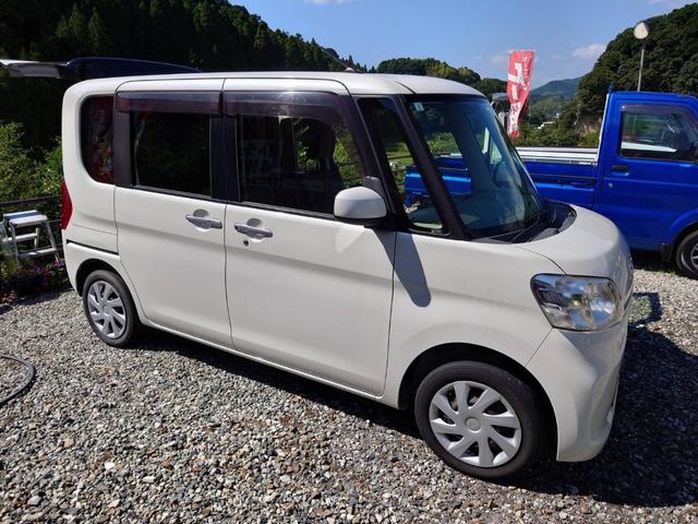 タント Ｘ　ＥＴＣ　両側スライドドア　スマートキー　アイドリングストップ　ベンチシート　ＣＶＴ　盗難防止システム　ＡＢＳ　ＥＳＣ　衝突安全ボディ　エアコン　パワーステアリング　パワーウィンドウ　運転席エアバッグ（5枚目）