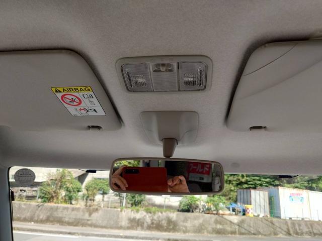 タント Ｘ　ＥＴＣ　両側スライドドア　スマートキー　アイドリングストップ　ベンチシート　ＣＶＴ　盗難防止システム　ＡＢＳ　ＥＳＣ　衝突安全ボディ　エアコン　パワーステアリング　パワーウィンドウ　運転席エアバッグ（17枚目）