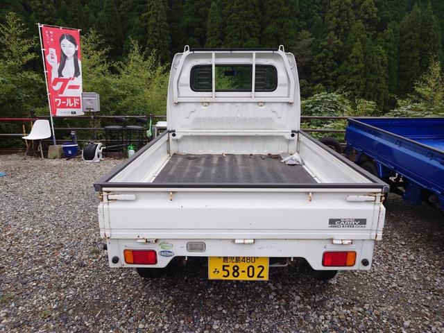 キャリイトラック KCエアコン・パワステ 4WD 軽トラック MT エアコン パワーステアリング 鳥居 アオリ新車外し交換(15枚目)