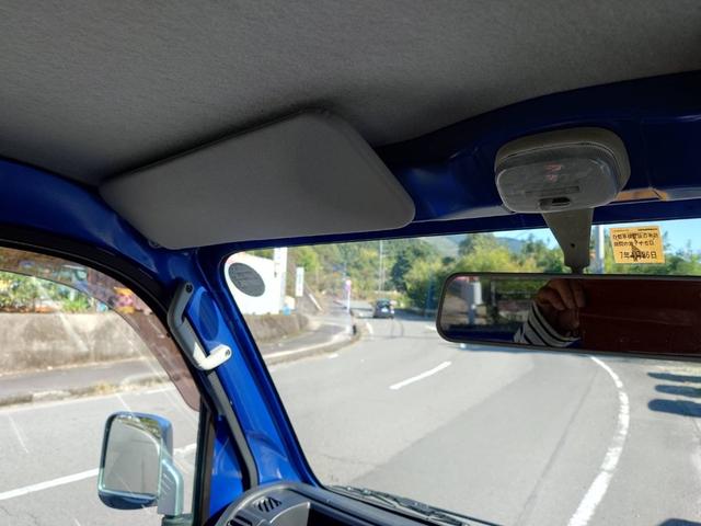 ハイゼットトラック 　４ＷＤ　ＭＴ　アルミホイール　エアコン　パワーステアリング（6枚目）
