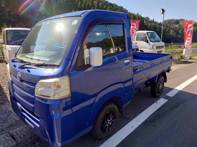 ハイゼットトラック 　４ＷＤ　ＭＴ　アルミホイール　エアコン　パワーステアリング（9枚目）