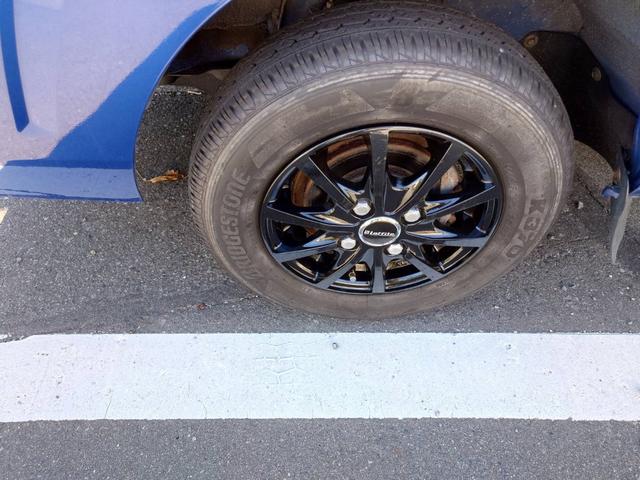 ハイゼットトラック 　４ＷＤ　ＭＴ　アルミホイール　エアコン　パワーステアリング（18枚目）