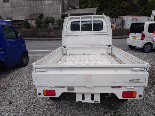 キャリイトラック KCエアコン・パワステ 4WD AT エアコン パワーステアリング 鳥居 アオリ新車外し!(15枚目)