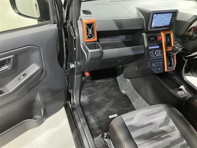 タフト Ｇ　運転席助手席エアバッグ　被害軽減ブレーキ　Ｉストップ　リアカメラ　メモリナビ　スマートキー＆プッシュスタート　横滑り防止　点検記録簿　ドライブレコーダー　フルセグ地デジＴＶ　ナビＴＶ　ＥＴＣ　ＤＶＤ（5枚目）