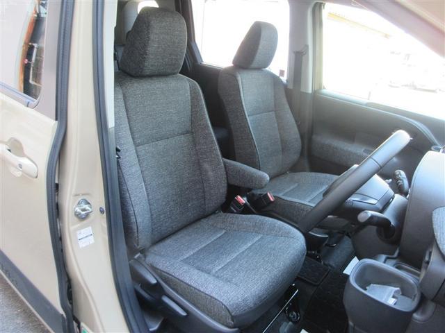 シエンタ ハイブリッドＺ　ＴＳＳ　エアバック　キーレスエントリー　ナビＴＶ　イモビライザー　整備記録簿　バックモニター　ＬＥＤヘッドライト　ＥＴＣ車載器　横滑り防止　スマートキー　オートエアコン　サイドエアバッグ　ＷＳＲＳ（5枚目）